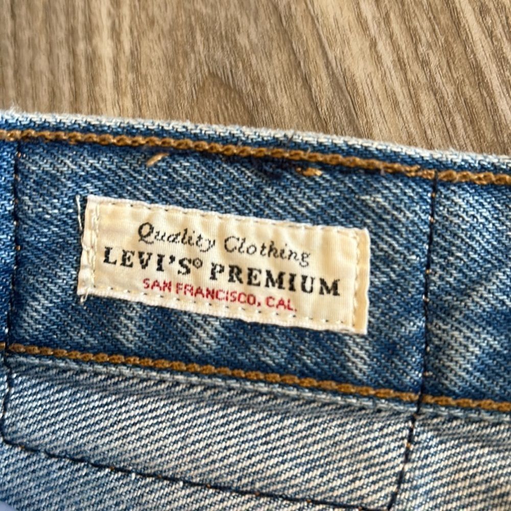 CLASSIC LEVIS 501 HIGH RISE SKINNY JEANS WITH DISTRESSING SIZE 26 - Picture 5 of 11